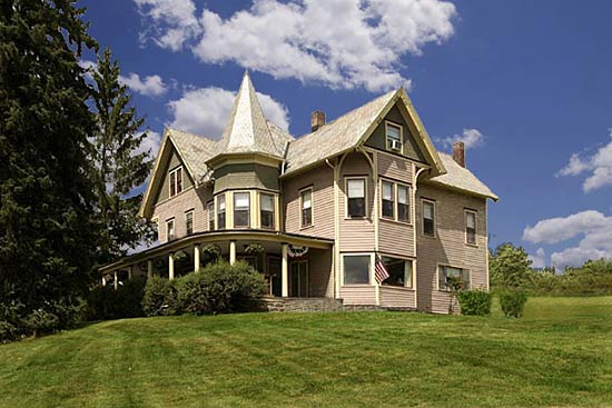 001-margaretville-mountain-inn