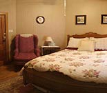 028-margaretville-mountain-inn-oak-room