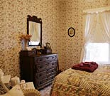 038-margaretville-mountain-inn-mauve-room2